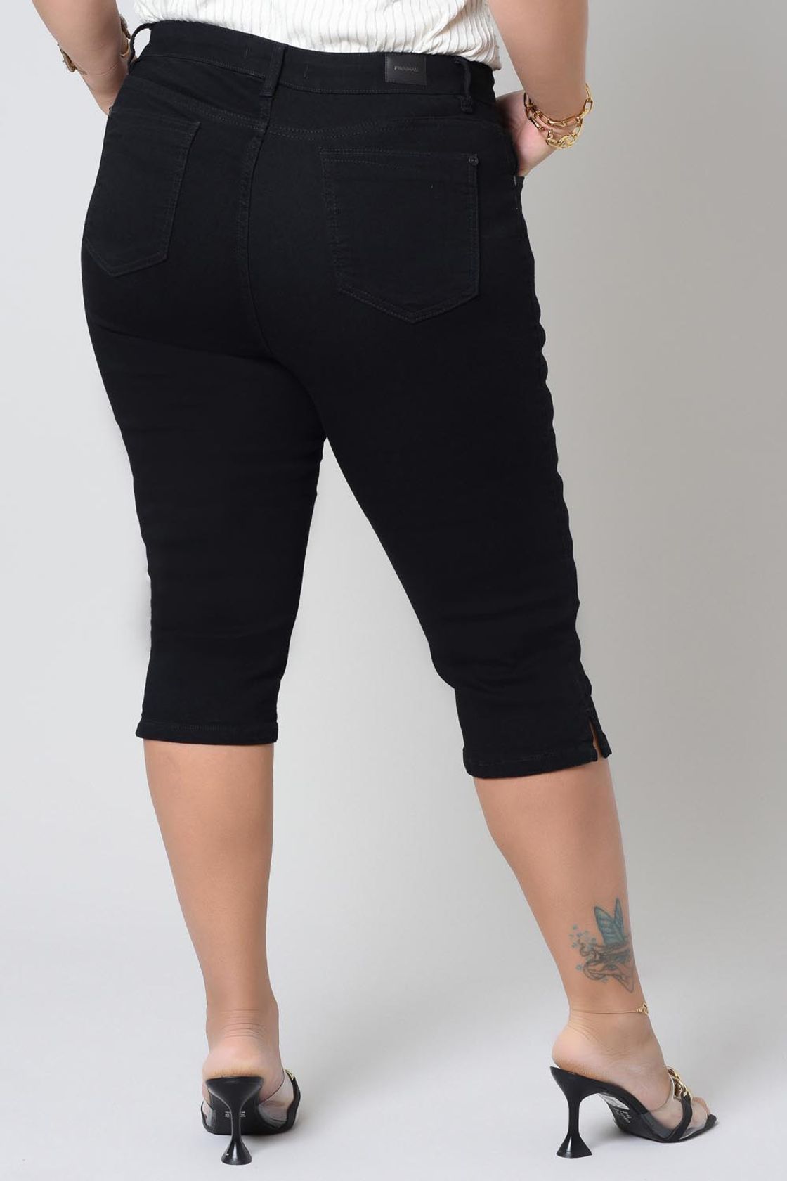 Calça Plus Size Capri em Linho Ferrugem