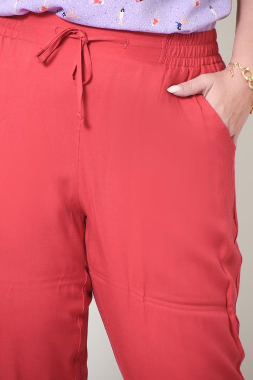 Calça Jogger Plus Size Hilocéreo em Viscose com Amarração