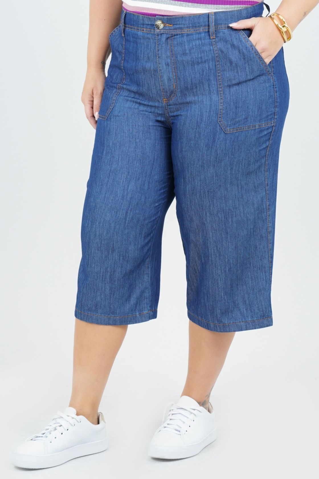 Calça pantacourt plus orders size jeans