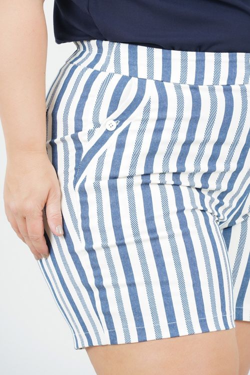 SHORTS PLUS SIZE BOA VIAGEM