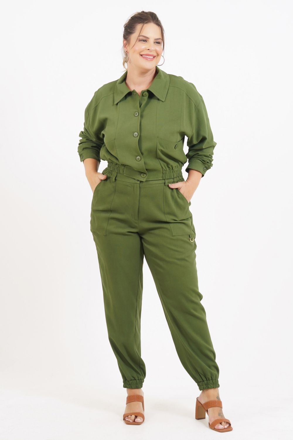Jaqueta Plus Size Egito Manga Longa