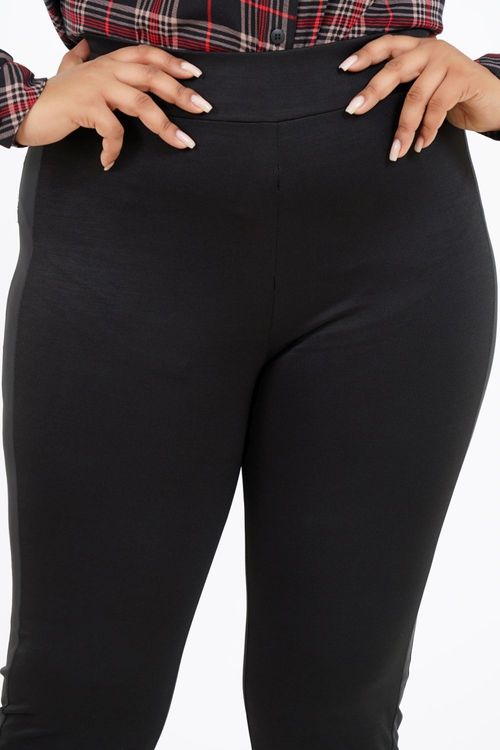 Calça Montaria Plus Size Liechtenstein
