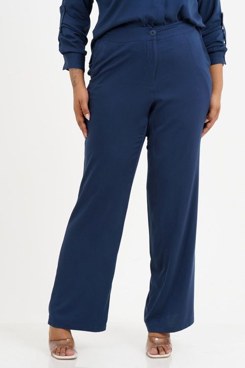 Calça Reta Plus Size Gâmbia