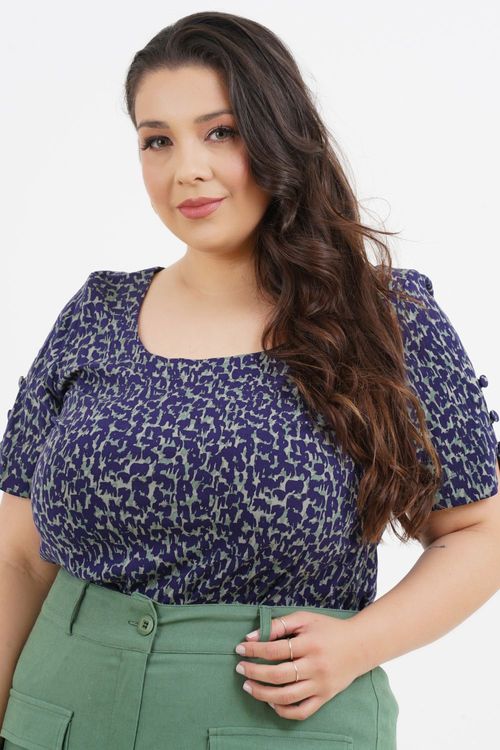 Blusa Plus Size Lígia Manga Curta