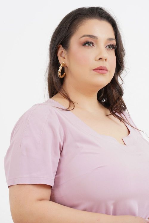 Blusa Plus Size Joyce Manga Curta