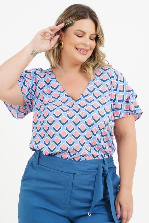 Blusa Plus Size Julieta Manga Curta
