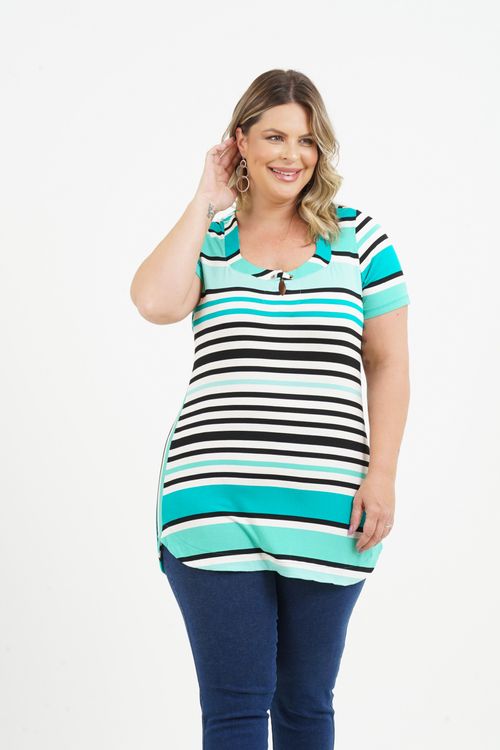 Blusa Plus Size Violeta Manga Curta
