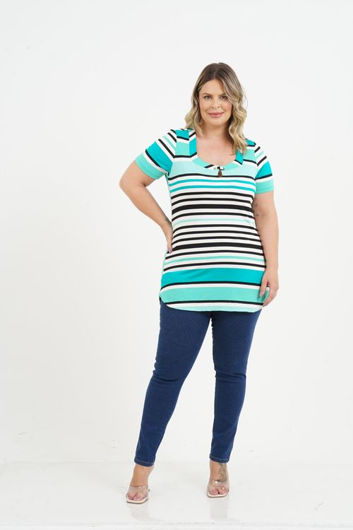 Blusa Plus Size Violeta Manga Curta