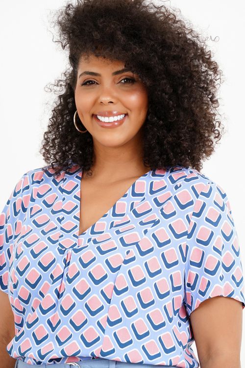 Blusa Plus Size Dora Manga Curta