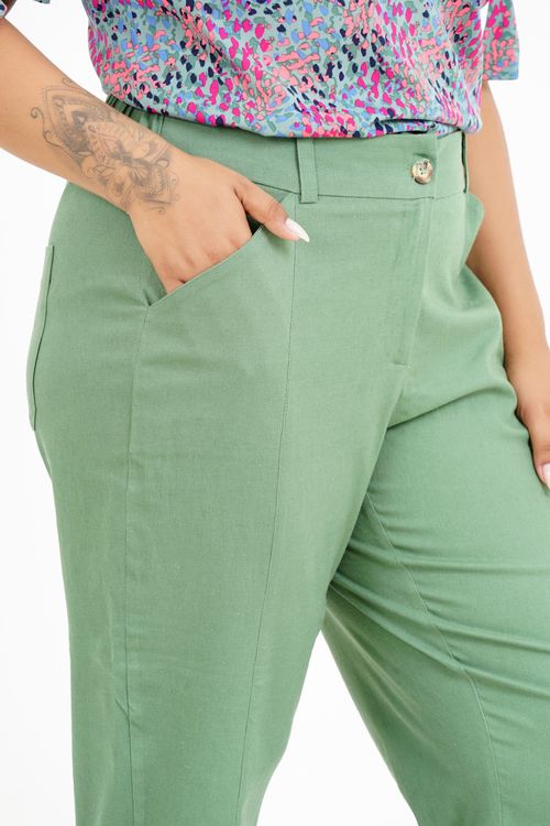 Calça Capri Plus Size Kaila