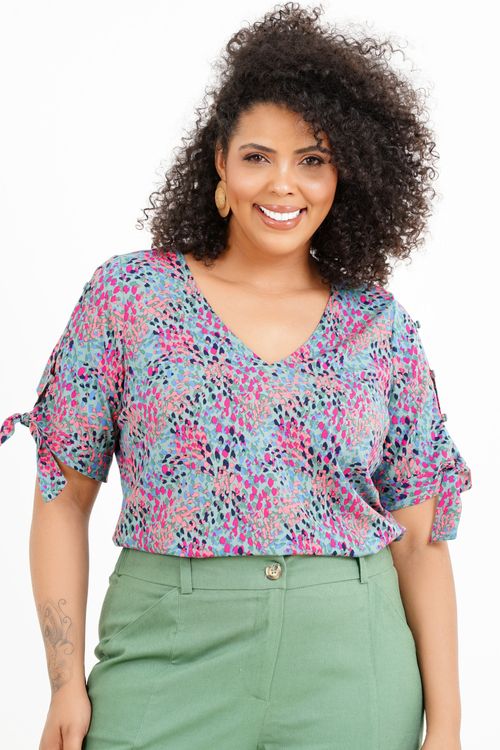 Blusa Plus Size Branca Manga Curta