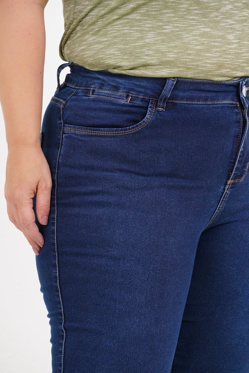 Bermuda Plus Size Naila Jeans