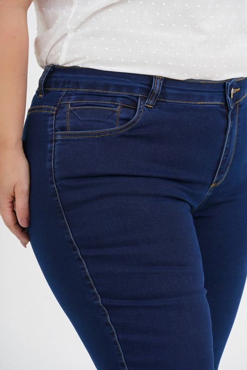 Calça Corsário Plus Size Samara Jeans