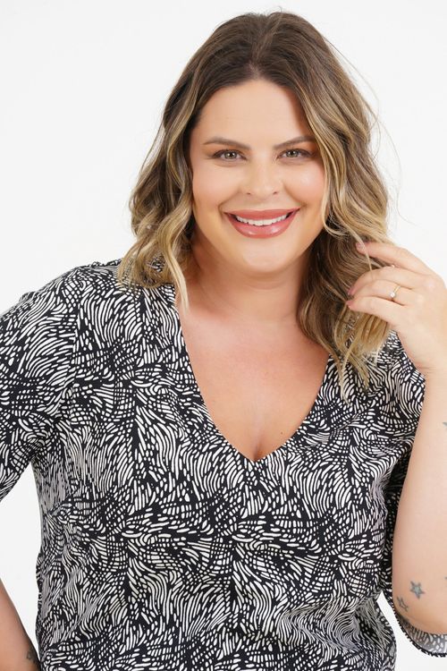 Blusa Plus Size Emma Manga 3/4