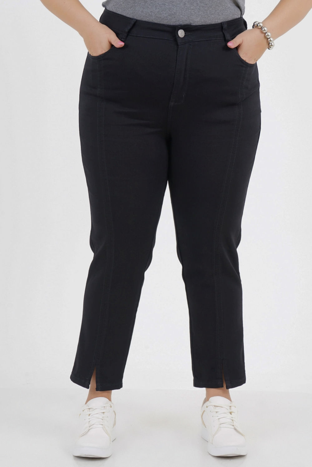 Calça Cropped Plus Size Blackout Macedônia do Norte