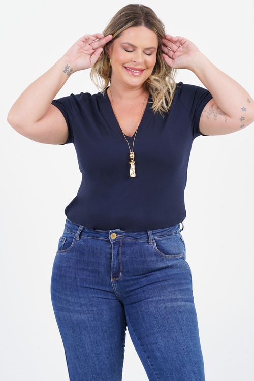 Blusa Plus Size Alinhamento Manga Curta