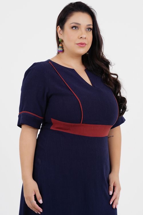 Vestido Plus Size Movimento Midi