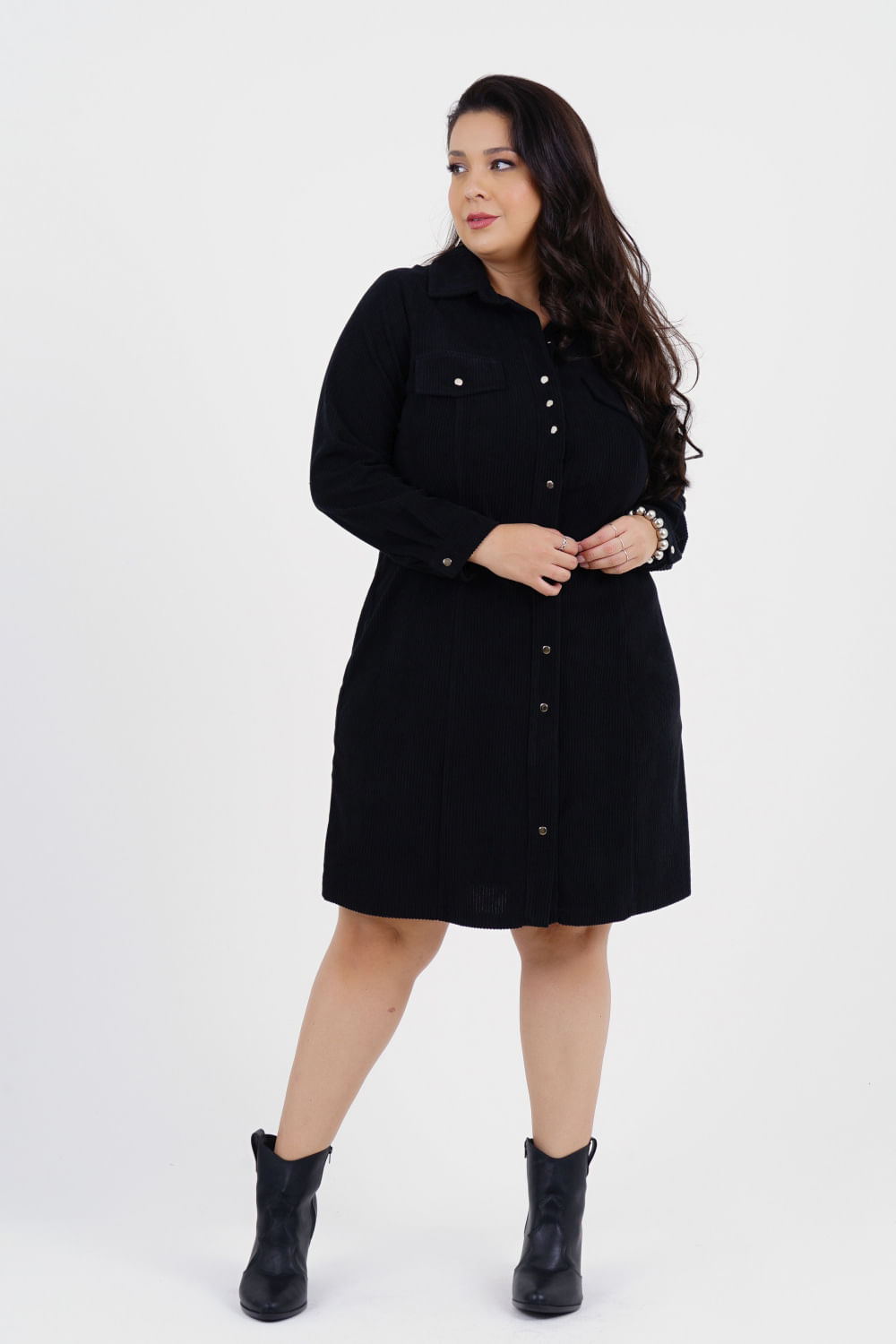 Vestido Veludo Plus Size Conexão Médio