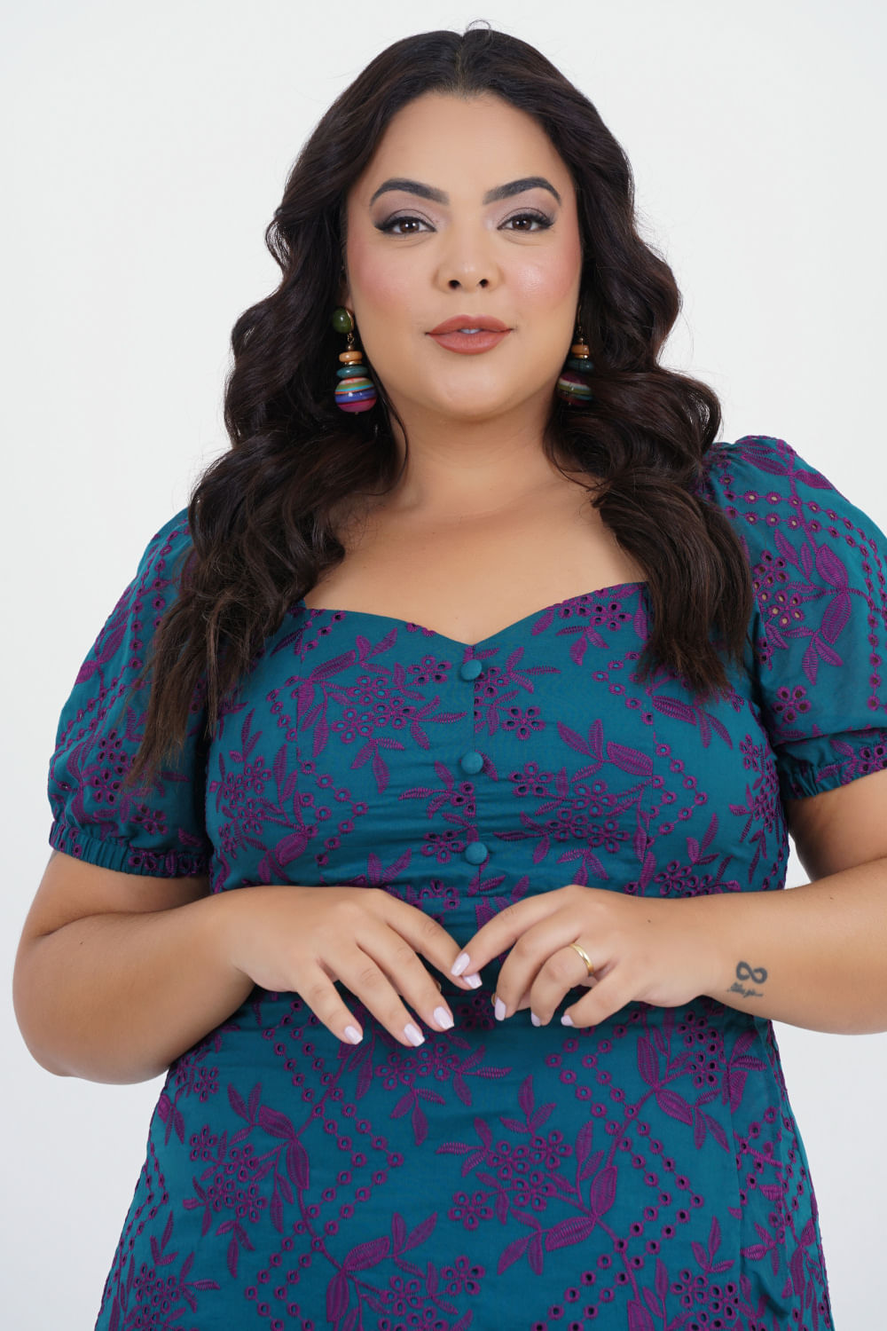 Vestido Plus Size Coração Curto Laise - Program Moda | Moda Plus Size ...