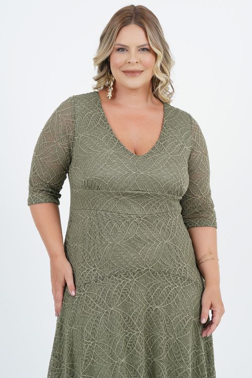 Vestido Renda Plus Size Flores Midi