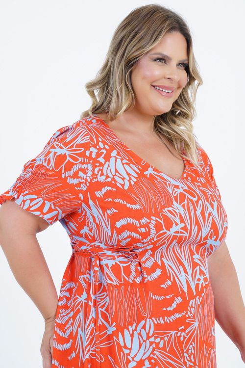 Vestido Plus Size Feminino Médio Abstrato