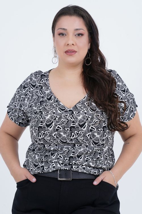 Blusa Plus Size Feminino Manga Curta Flower