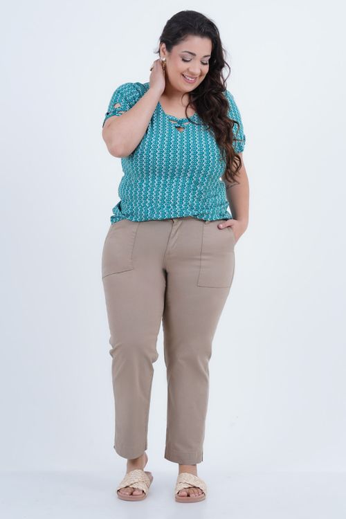Blusa Plus Size Feminino Manga Curta Detail