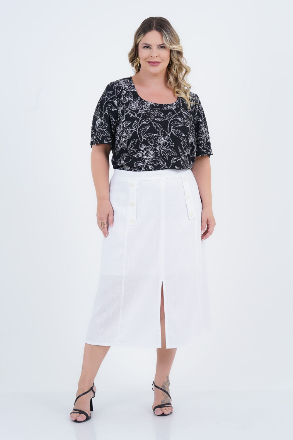 Blusa Plus Size Feminino Style Manga Curta