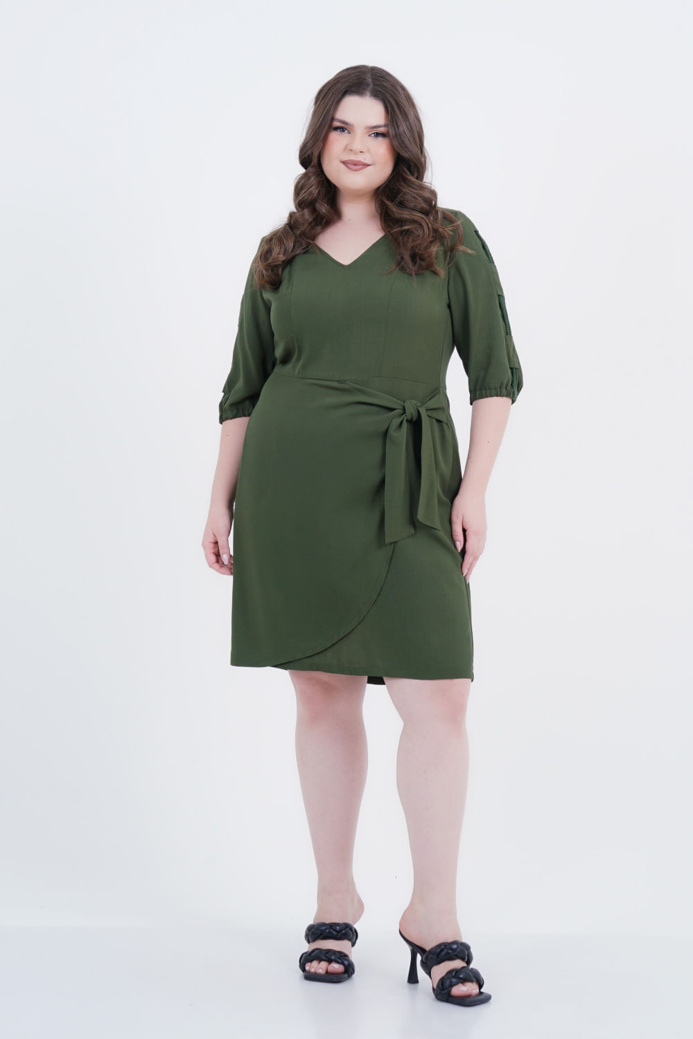 Vestido Plus Size Feminino Médio Cordão