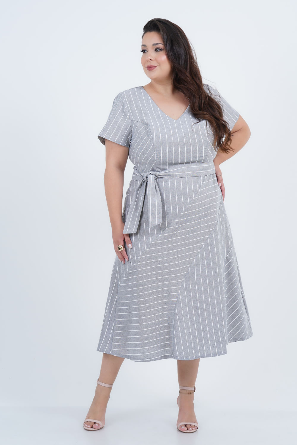 Vestido Plus Size Feminino Médio Linho Aurora