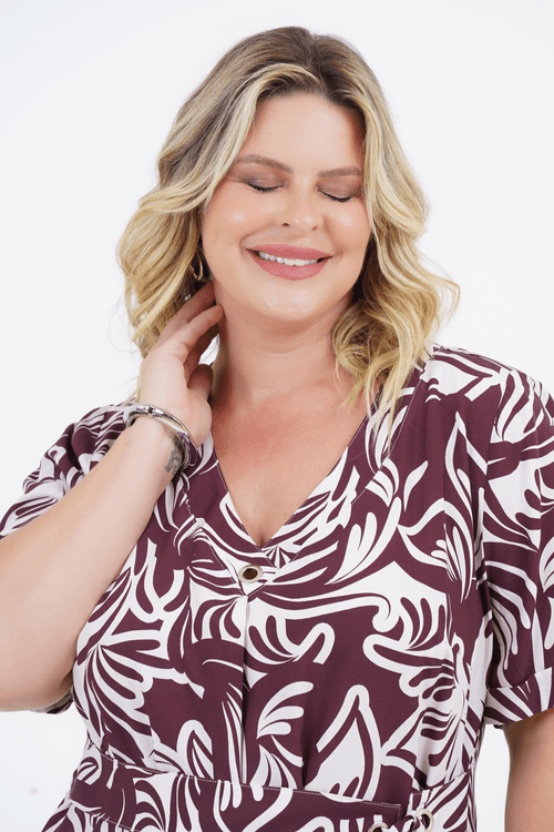 Vestido Plus Size Feminino Médio Encanto
