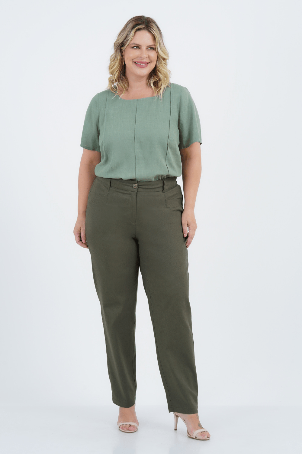 Blusa Plus Size Feminino Manga Curta Linho Murano