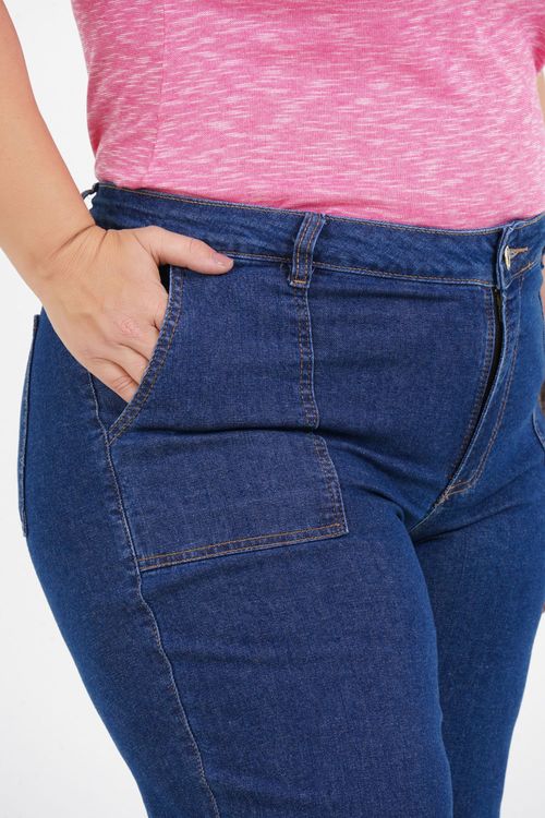 Calça Reta Plus Size Flor Jeans