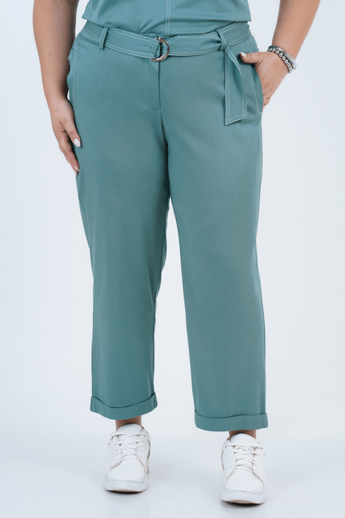 Calça Plus Size Feminino Cropped Minimal