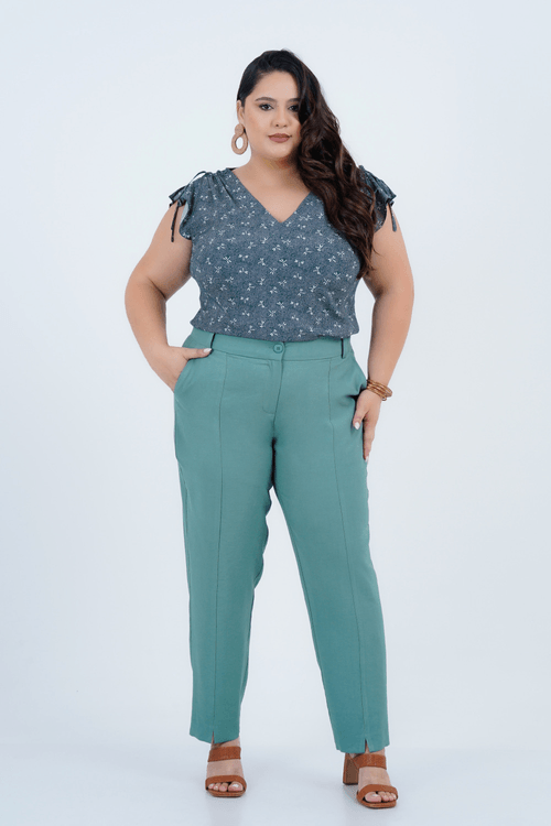 Blusa Plus Size Feminino Manga Curta Libélula