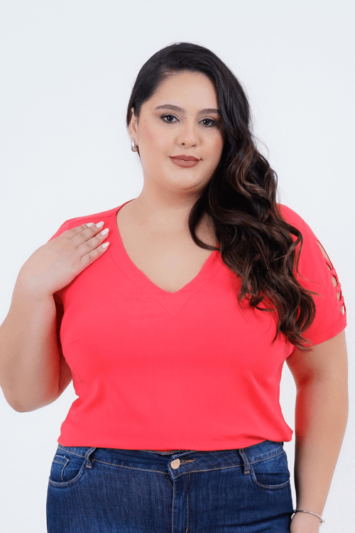 Blusa Plus Size Feminino Manga Curta Berloque
