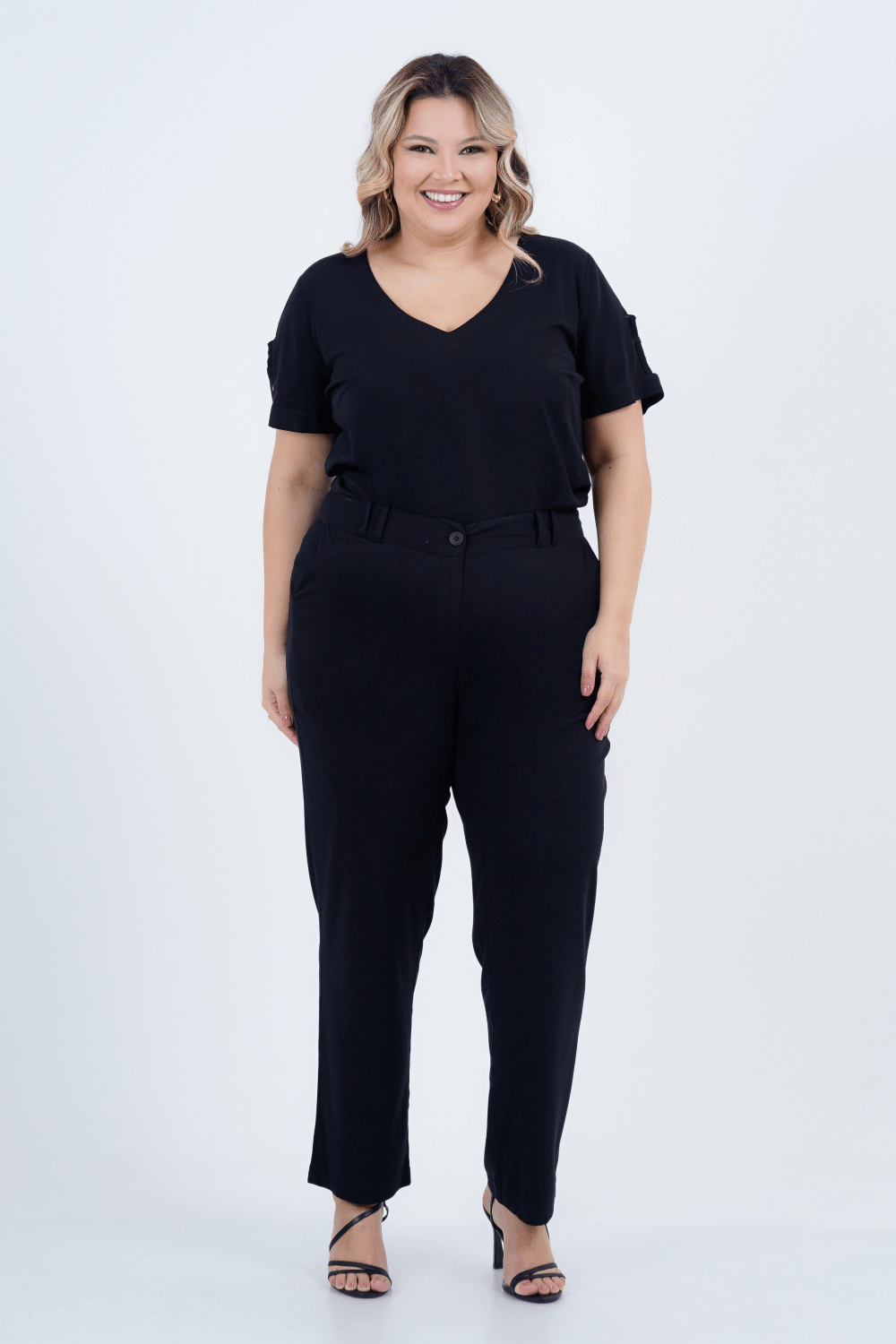 Calça Plus Size Feminino Reta Sândalo