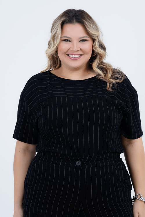 Blusa Plus Size Feminino Manga Curta Linho Giz