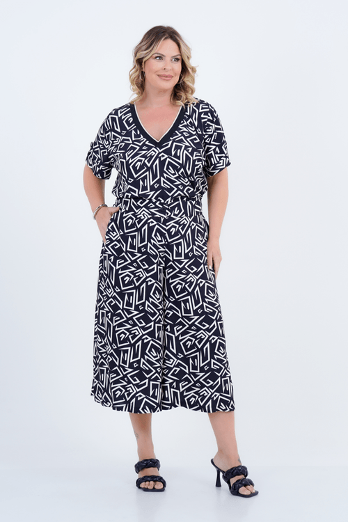 Calça-Saia Plus Size Feminino Diagrama