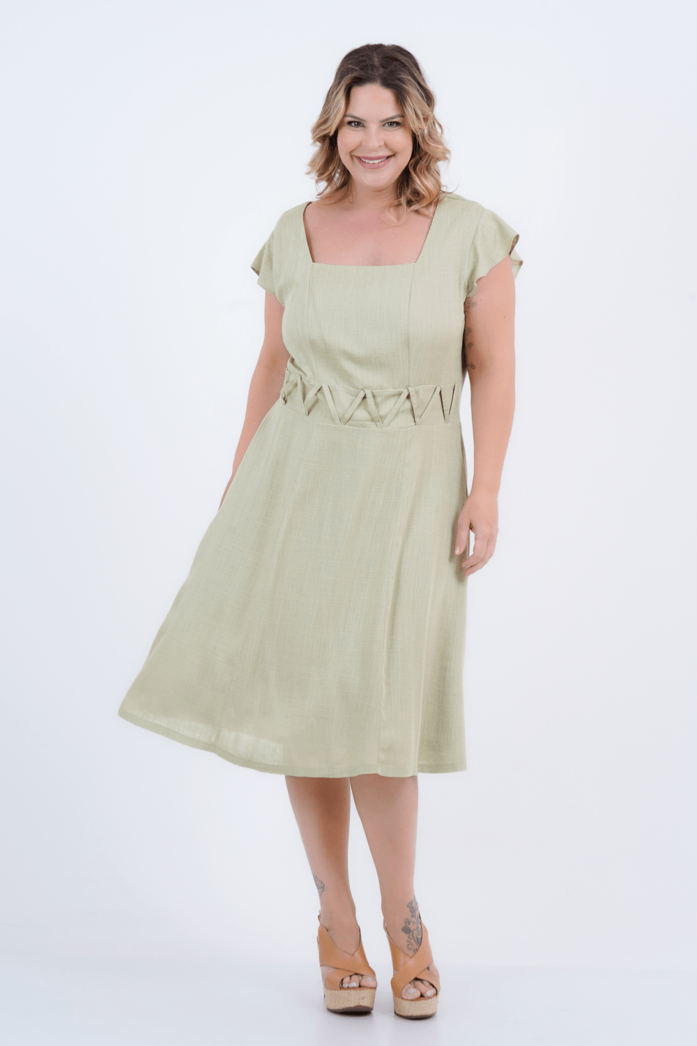 Vestido Plus Size Feminino Médio Linho Mistério