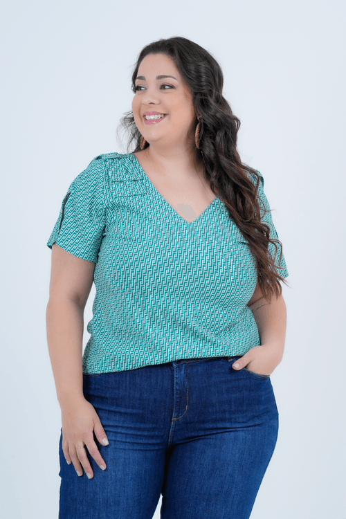 Blusa Plus Size Feminino Manga Curta Mosaico