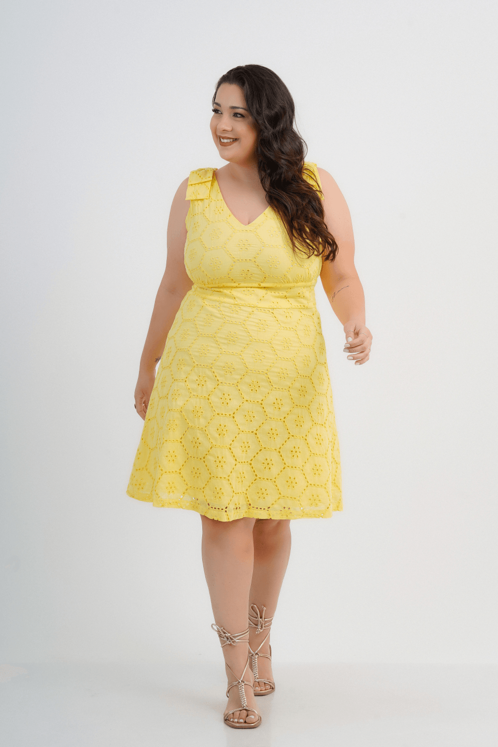 VESTIDO PLUS SIZE FEMININO LAISE MÉDIO GRAZIE