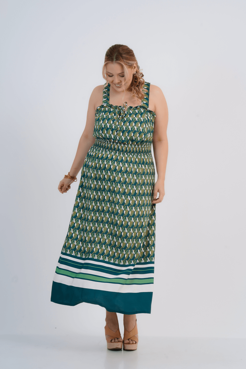VESTIDO PLUS SIZE FEMININO MIDI ATRANI