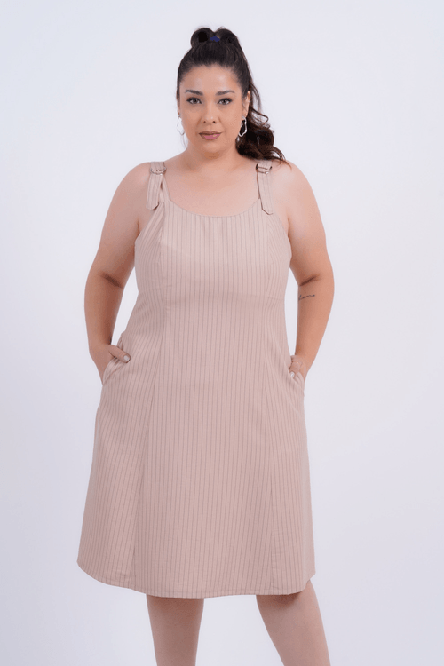VESTIDO PLUS SIZE FEMININO MÉDIO ALFAIATARIA