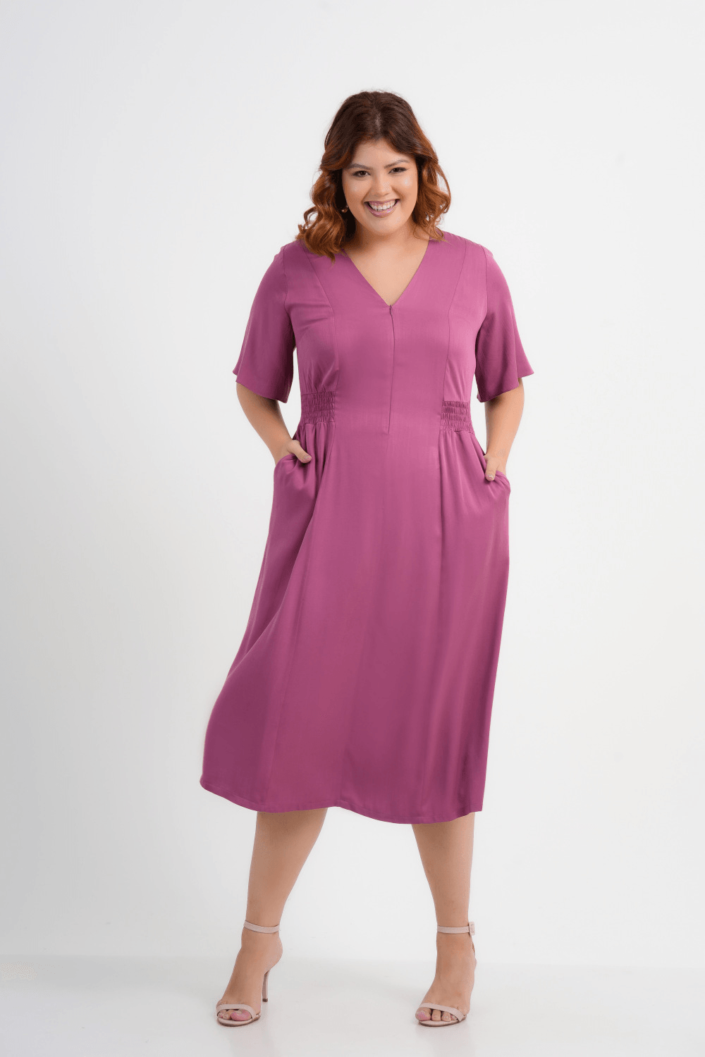VESTIDO PLUS SIZE FEMININO MIDI ESTÍMULO