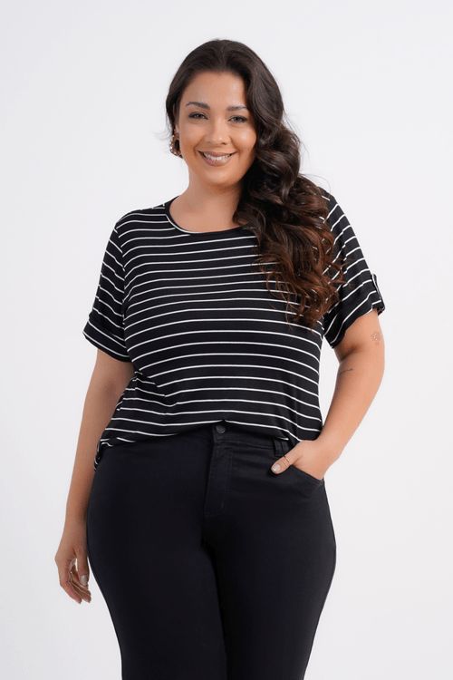 BLUSA PLUS SIZE FEMININO MANGA CURTA LINEAR