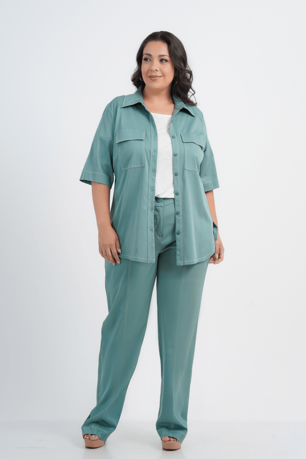 CAMISÃO PLUS SIZE FEMININO MANGA CURTA CONTORNOS