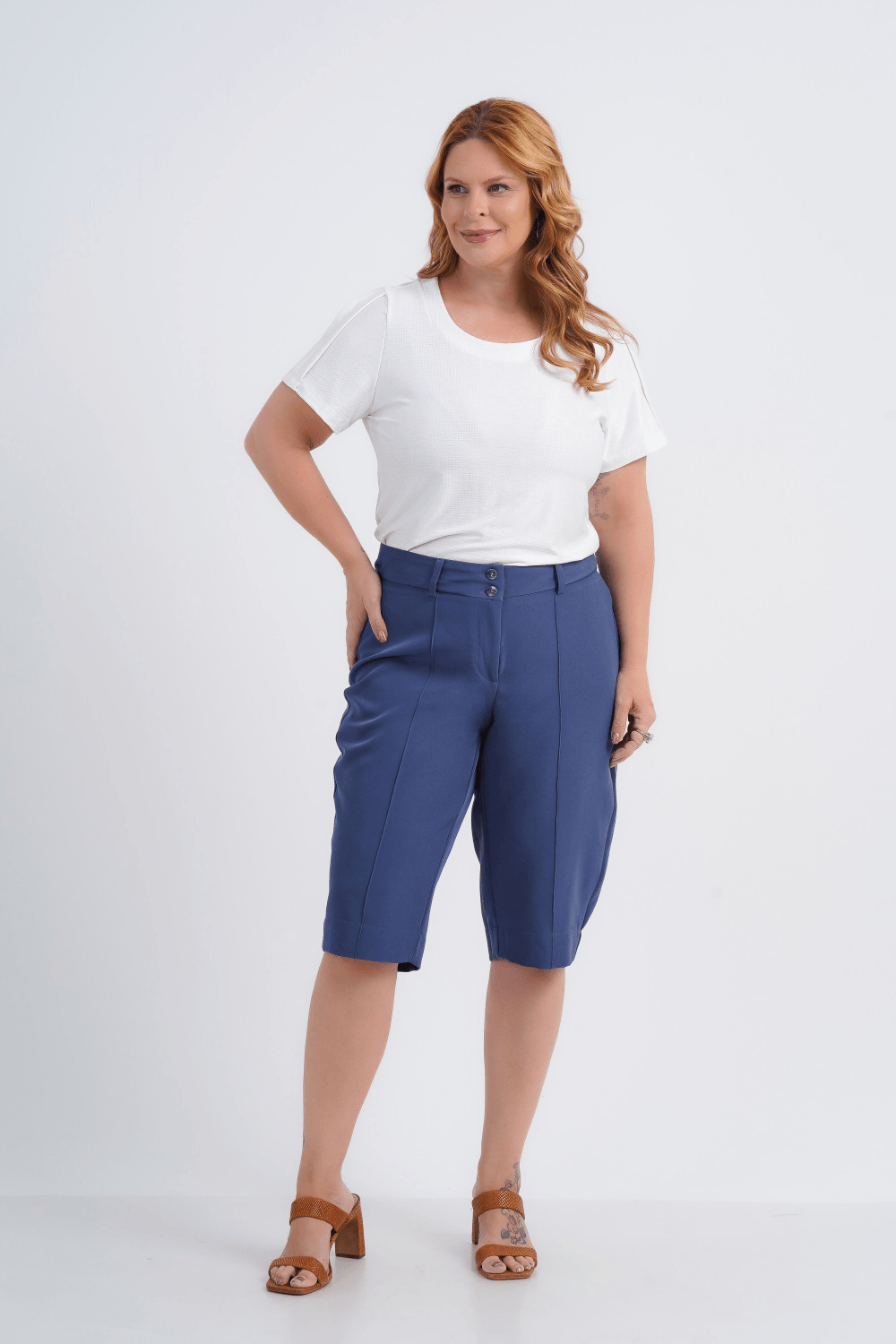 CALÇA CORSÁRIO FEMININO ALFAIATARIA LIA