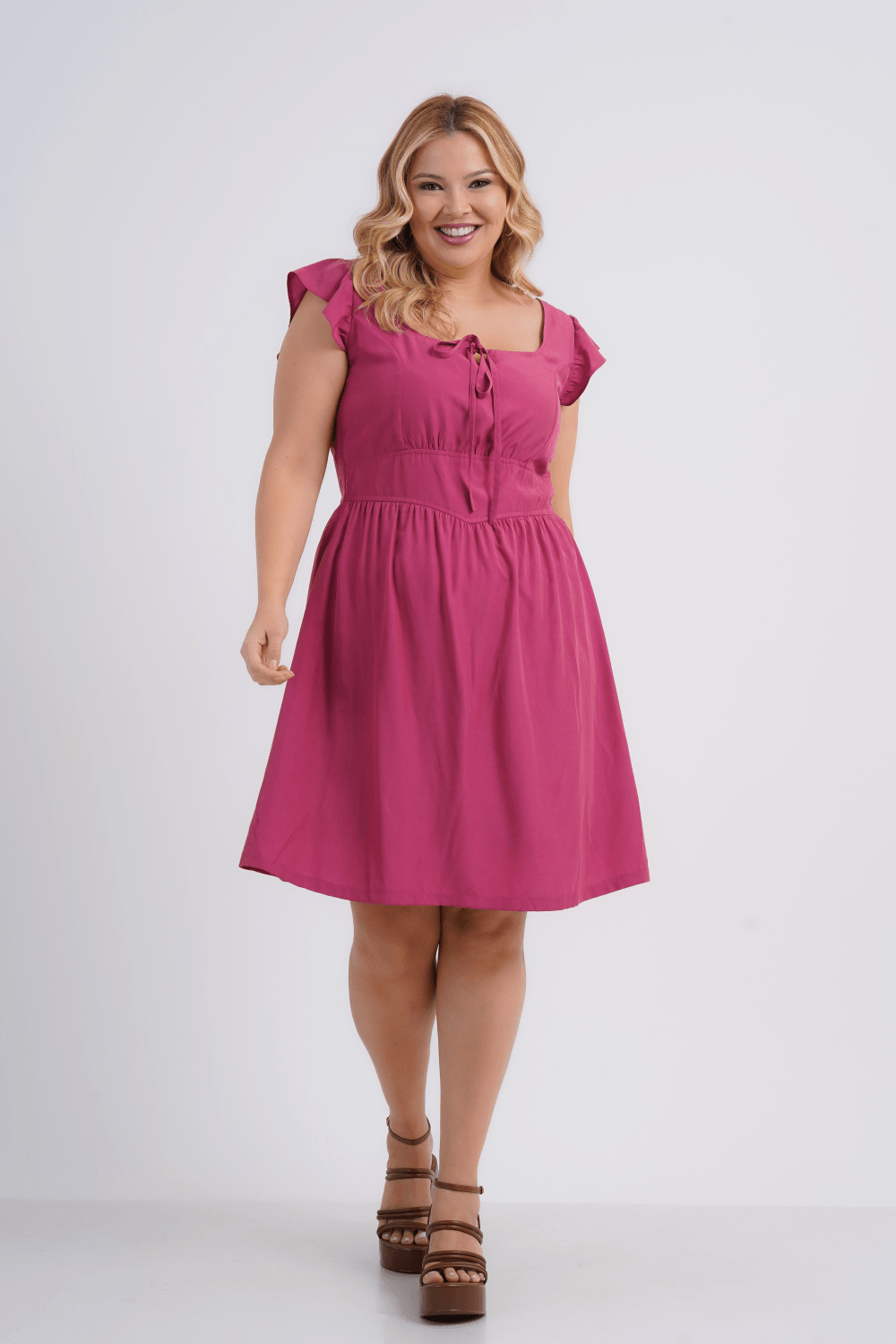 VESTIDO FEMININO MÉDIO CALISTA