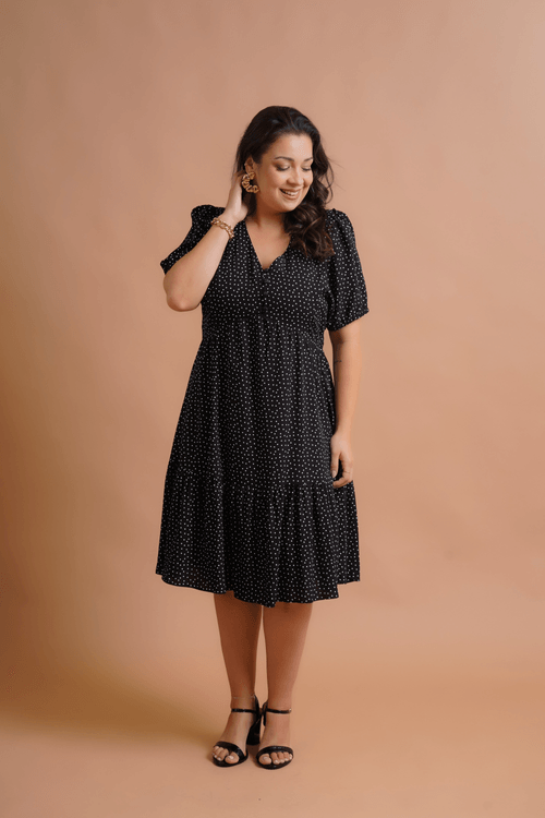 VESTIDO FEMININO MÉDIO SUSSURRO